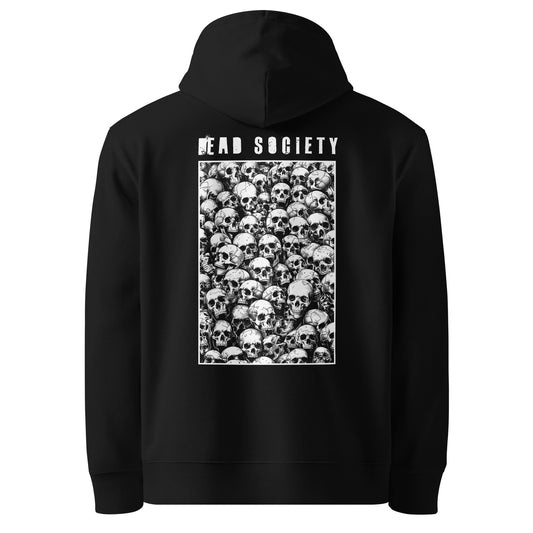 Rückansicht eines schwarzen Kapuzenpullovers mit dem ‚Dead Society‘ Design: Ein hochkant rechteckiger Print, der dicht an dicht gefüllt ist mit realistisch gezeichneten menschlichen Totenköpfen in verschiedenen Winkeln. Über der Grafik steht der Schriftzug ‚DEAD SOCIETY‘ in einer weißen, leicht abgenutzten Stencil-Schrift.